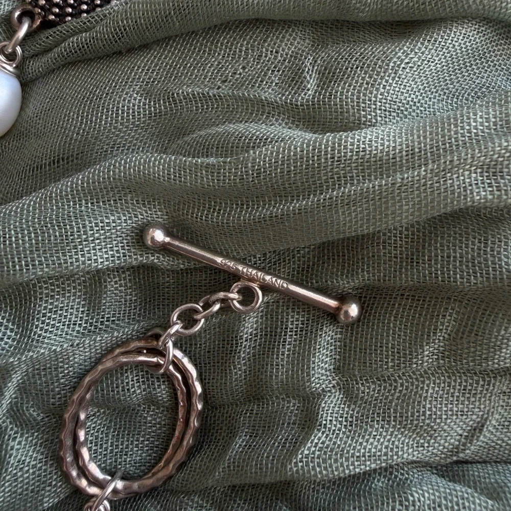 Michael Dawkins Silver&Pearl necklace 17”